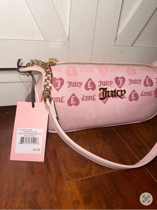 Juicy Couture Girls Just Wanna Have Fun Shoulder Bag in Powder Blush